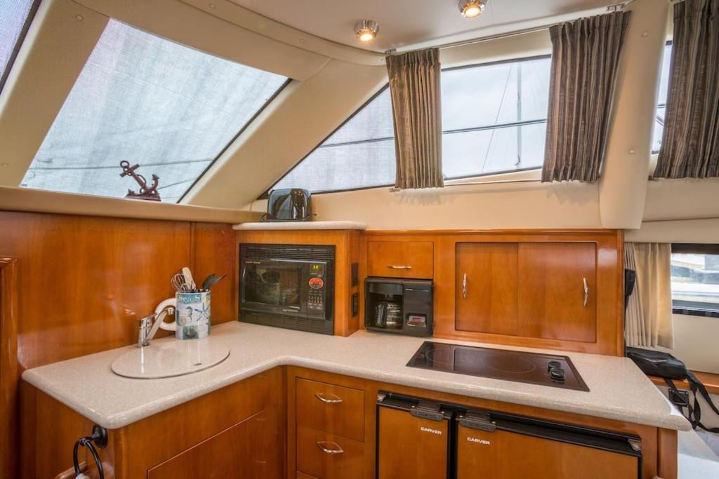 Sea Pearl Boston Yacht Hotel Kültér fotó