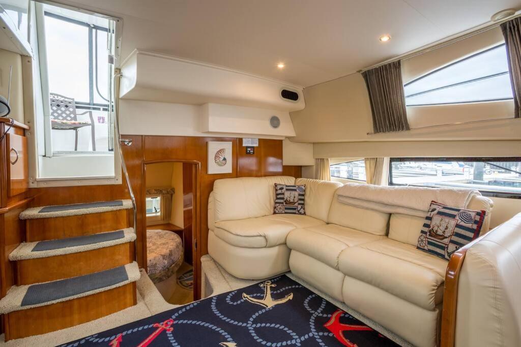 Sea Pearl Boston Yacht Hotel Kültér fotó